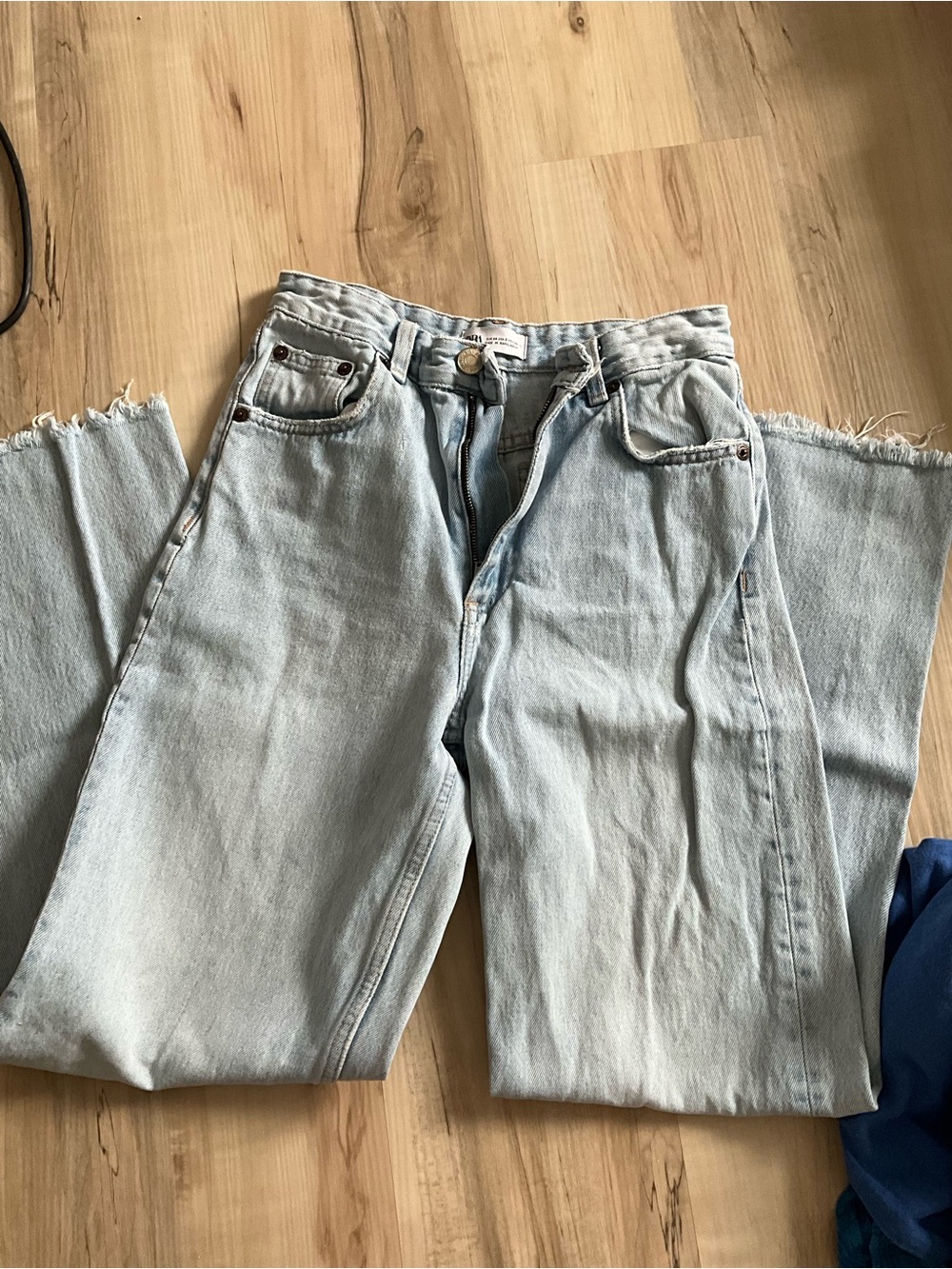 Zara Light Wash Raw Hem Denim Jeans